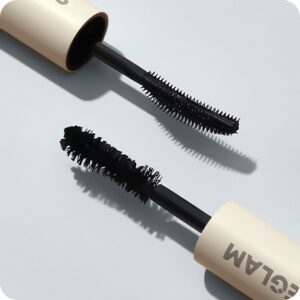 Mascara